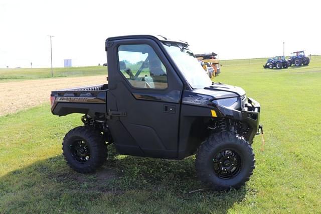 Image of Polaris Ranger XP 1000 NorthStar equipment image 3