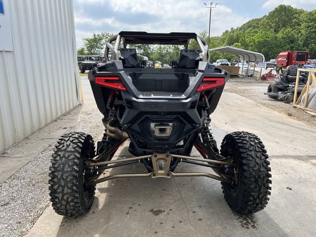 Image of Polaris RZR Pro R Ultimate equipment image 4