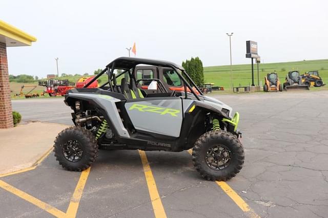 Image of Polaris RZR XP 1000 Ultimate equipment image 1