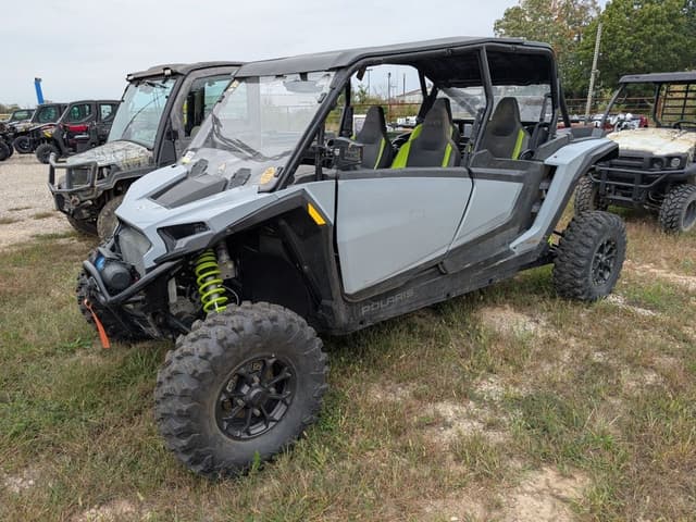 Image of Polaris RZR XP 4 1000 Ultimate equipment image 2
