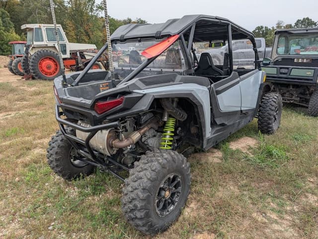 Image of Polaris RZR XP 4 1000 Ultimate equipment image 3