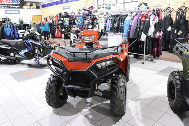 Image of Polaris Sportsman 570 equipment image 2