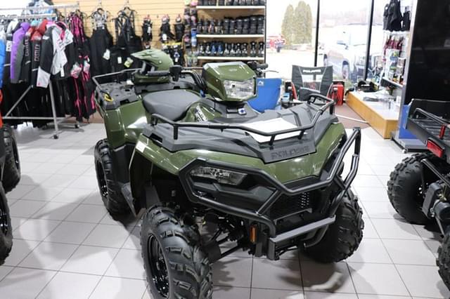 Image of Polaris Sportsman 570 equipment image 1