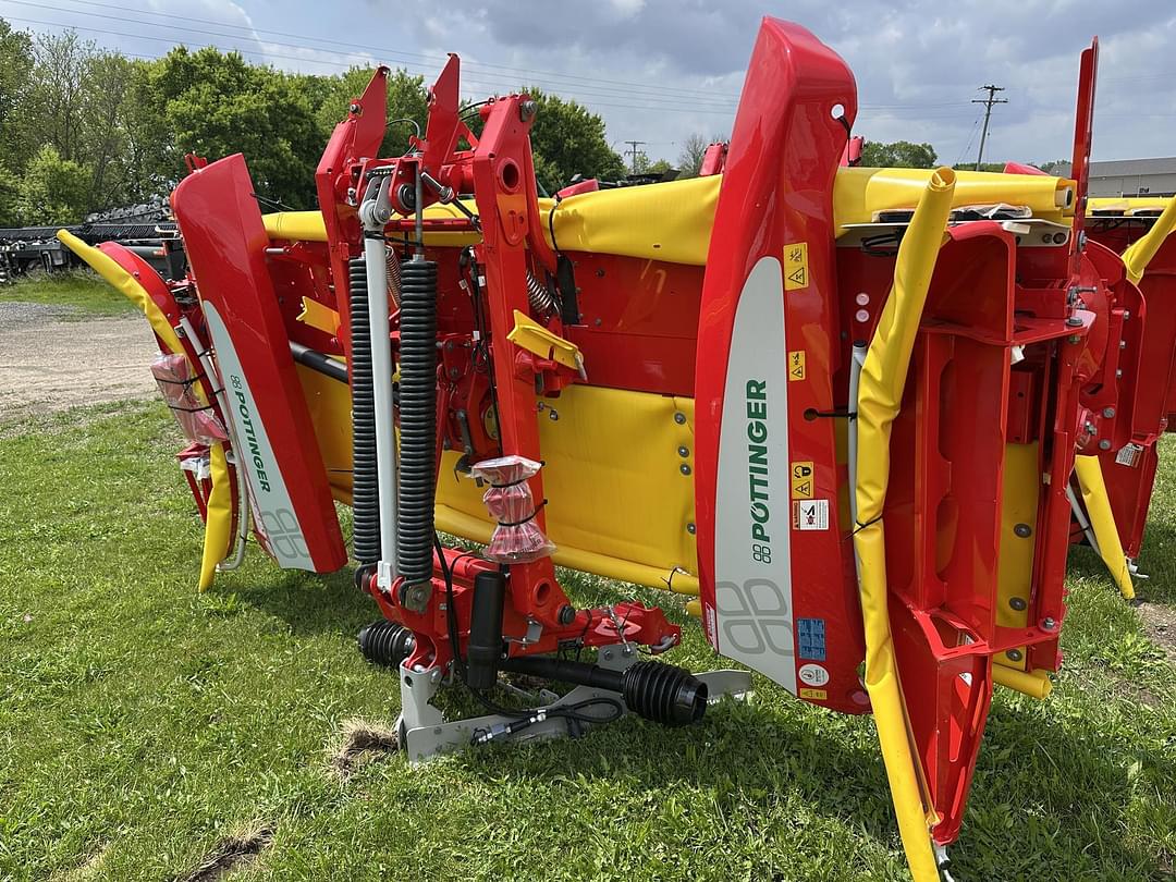 Image of Pottinger Novacat 351 Alpha Motion Pro Primary image
