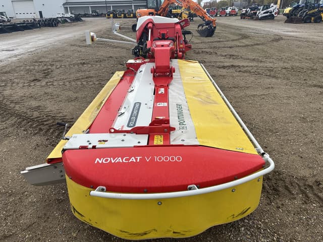 Image of Pottinger Novacat V10000 RC equipment image 3