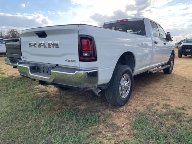 Image of Dodge Ram 2500 equipment image 3