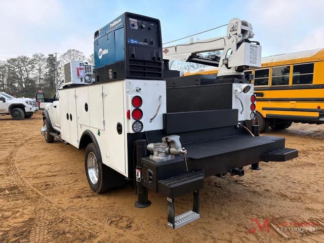 Image of Dodge Ram 5500 equipment image 4