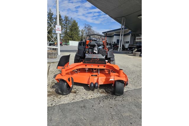 Image of Bad Boy Revolt equipment image 2