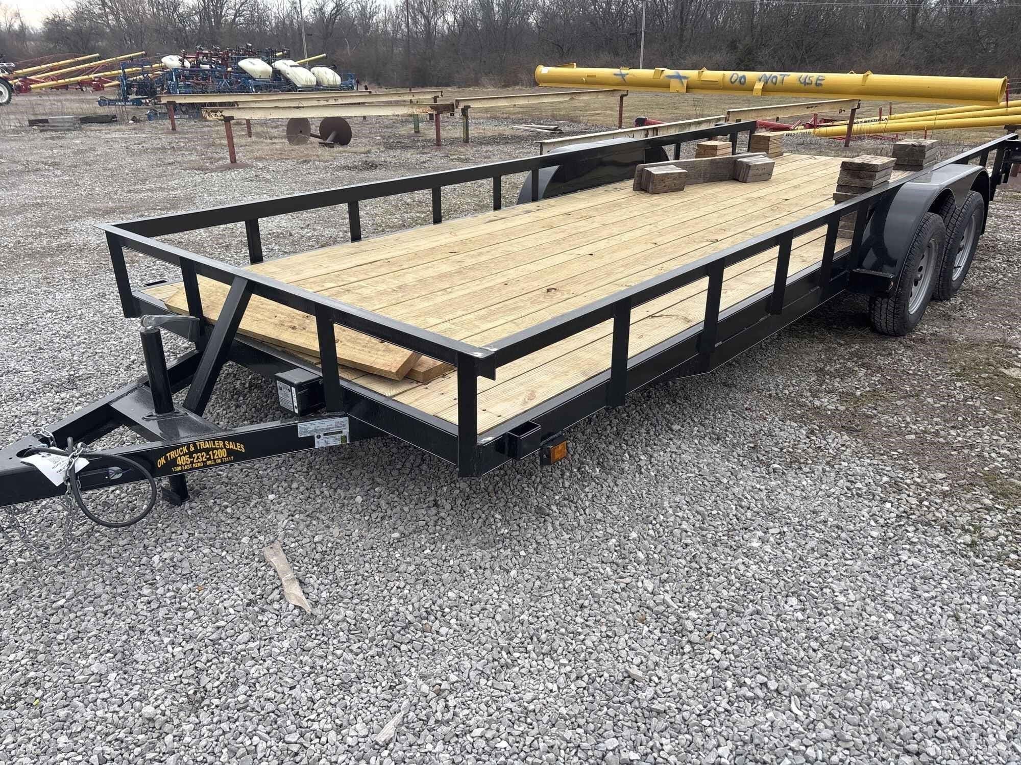 2025 Road Boss 83x20 Equipment Image0