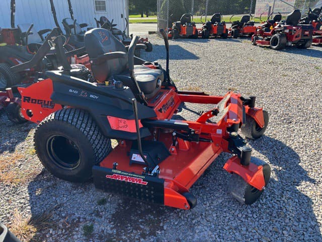 Image of Bad Boy Rogue equipment image 3