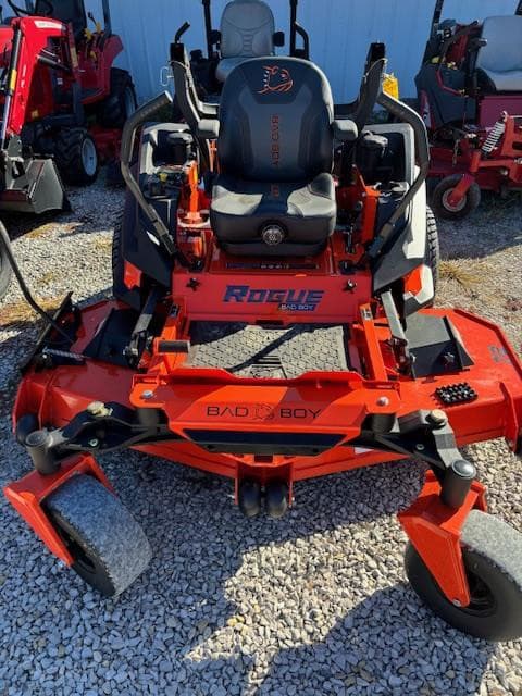 Image of Bad Boy Rogue equipment image 2