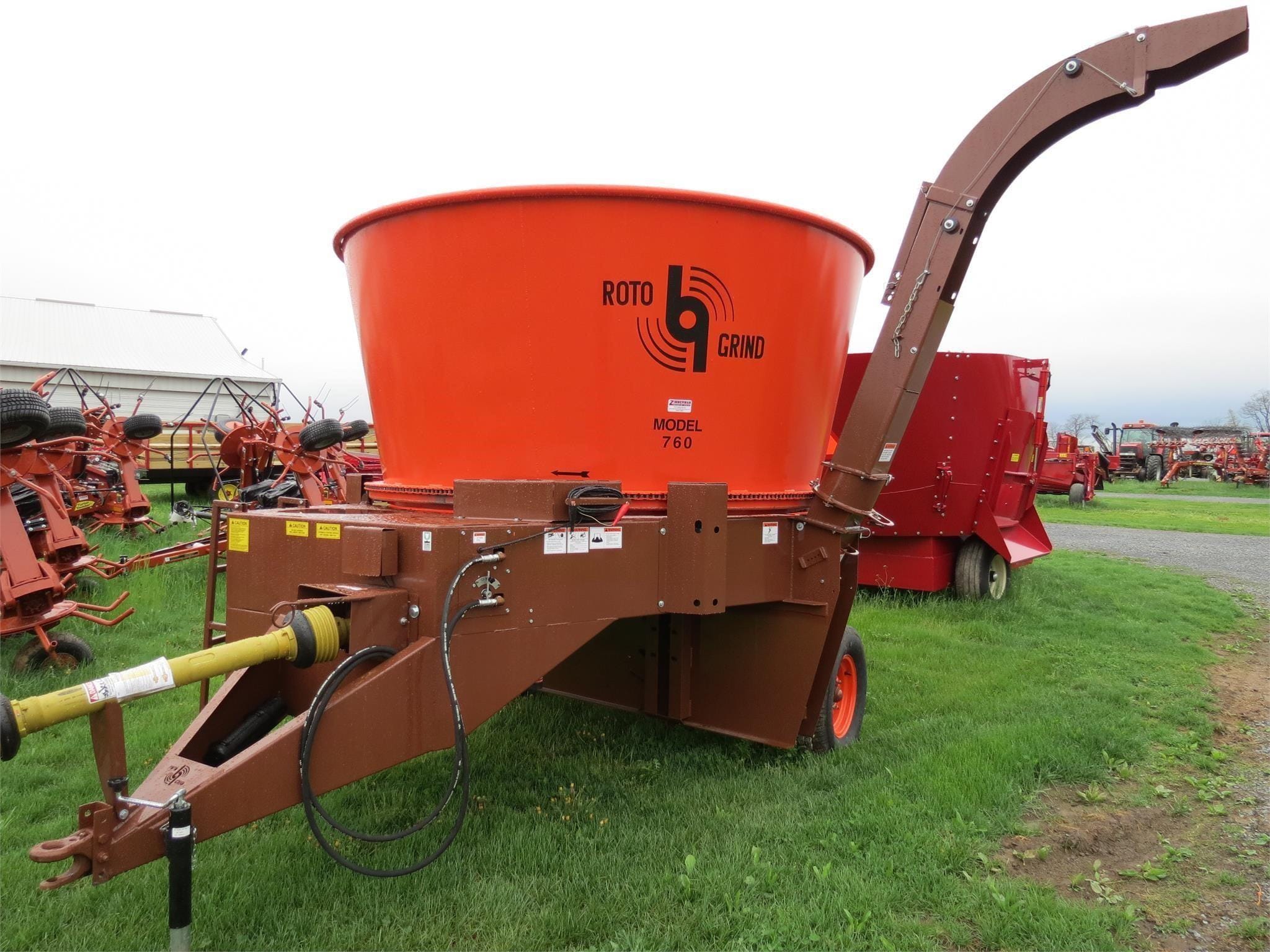 2025 Roto Grind 760 Equipment Image0