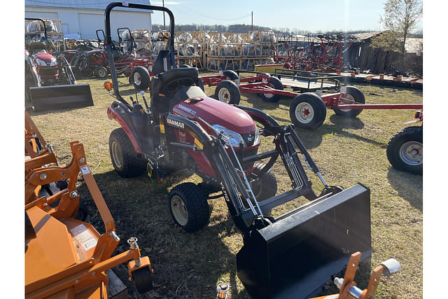 Image of Yanmar SA223 equipment image 4