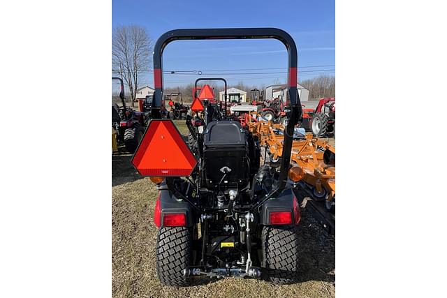 Image of Yanmar SA223 equipment image 3