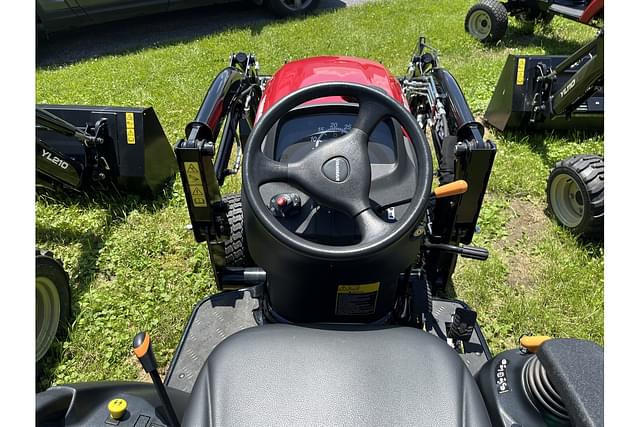 Image of Yanmar SA223 equipment image 3