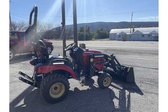 Image of Yanmar SA223 equipment image 1