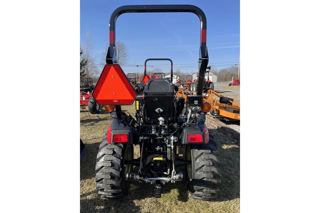 Image of Yanmar SA325 equipment image 2