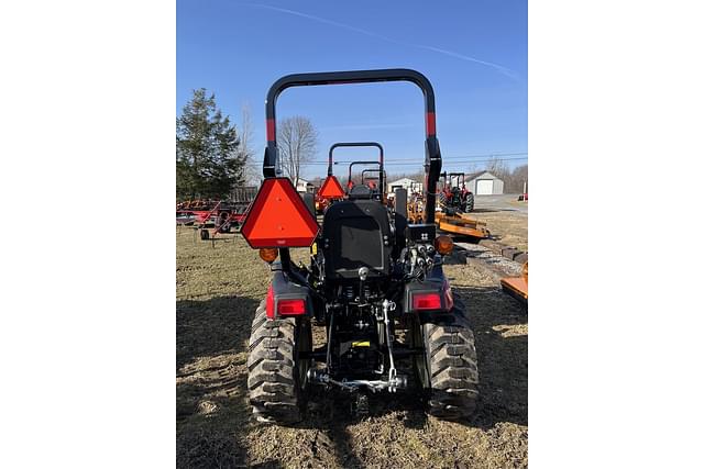 Image of Yanmar SA325 equipment image 2