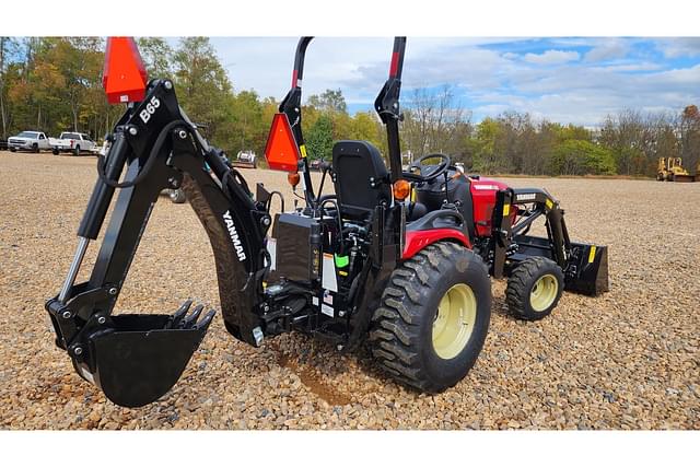 Image of Yanmar SA425 equipment image 4