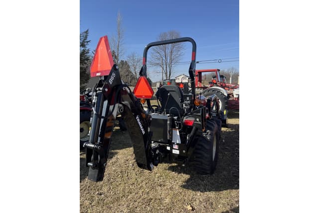 Image of Yanmar SA425 equipment image 3