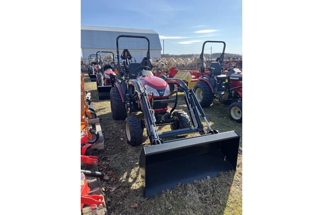 Image of Yanmar SA425 equipment image 2