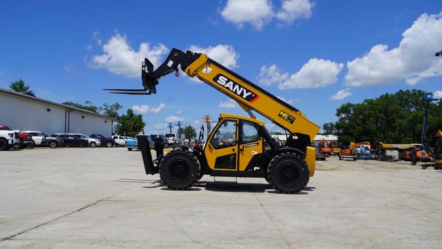 Image of SANY STH1256A equipment image 3