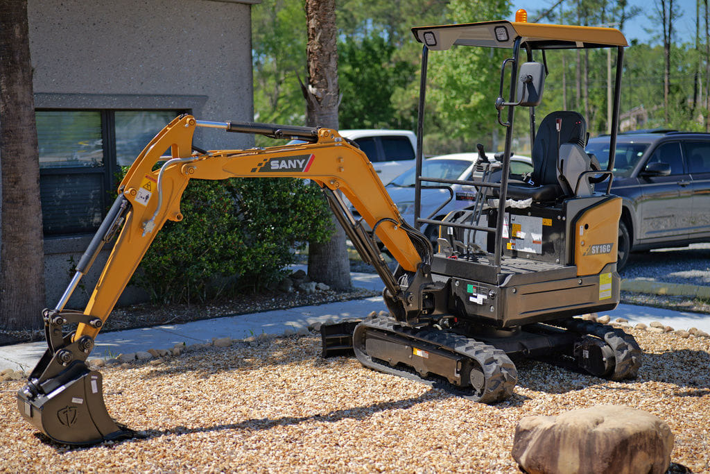 2025 SANY SY16C Equipment Image0