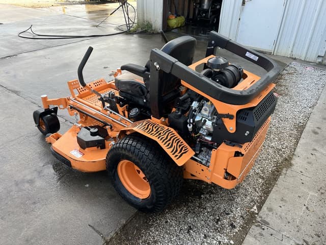 Image of Scag Turf Tiger equipment image 1