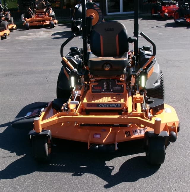 Image of Scag Cheetah II equipment image 3