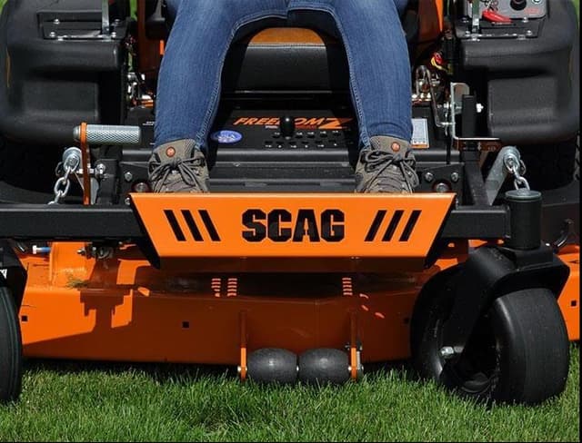 Image of Scag Freedom Z equipment image 1