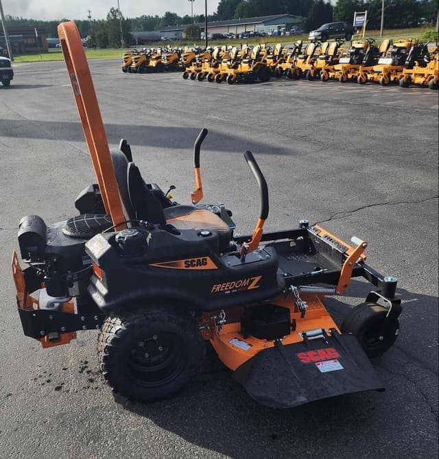 Image of Scag Freedom Z equipment image 2