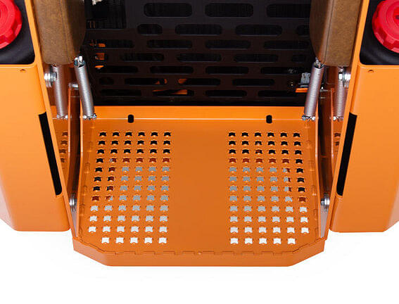 Image of Scag Jackal equipment image 2