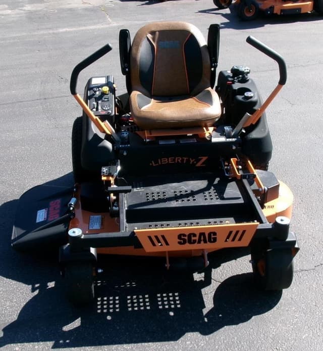 Image of Scag Liberty-Z equipment image 2