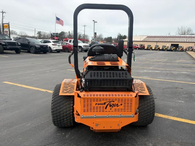 Image of Scag Turf Tiger equipment image 3
