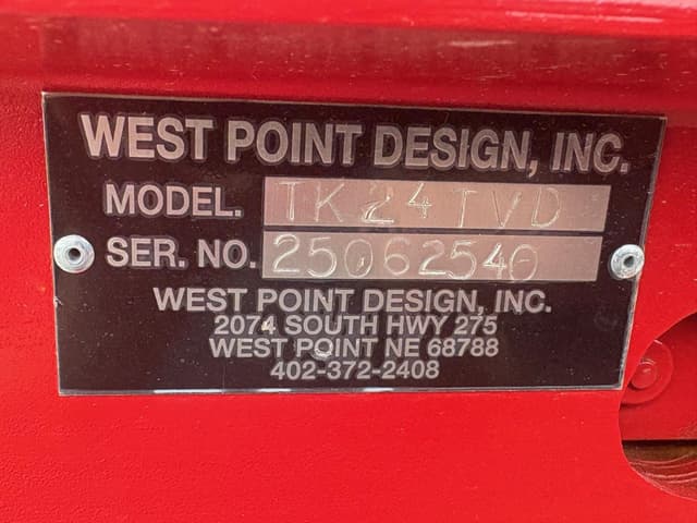 Image of International HX equipment image 3
