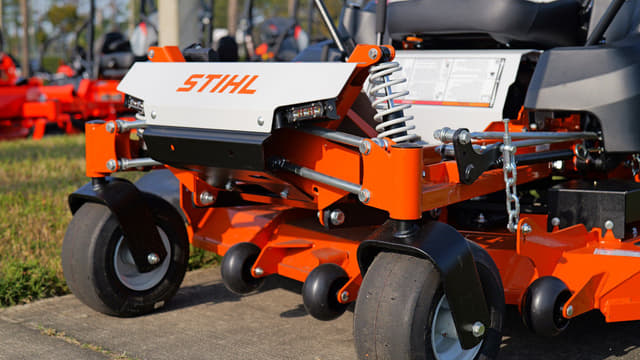 Image of Stihl RZ 752i K equipment image 4
