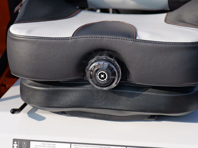 Image of Stihl RZ 972i K equipment image 4