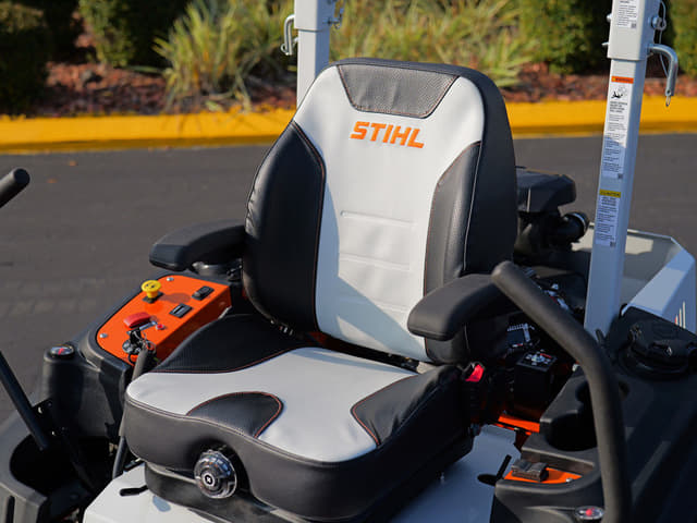 Image of Stihl RZ 972i K equipment image 3