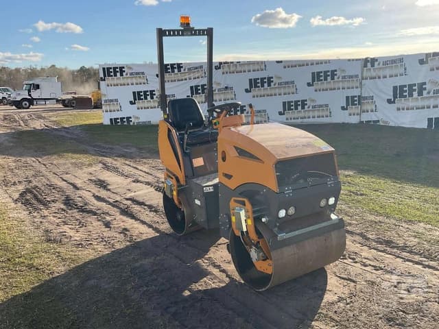 Image of Storike ST1200 equipment image 2