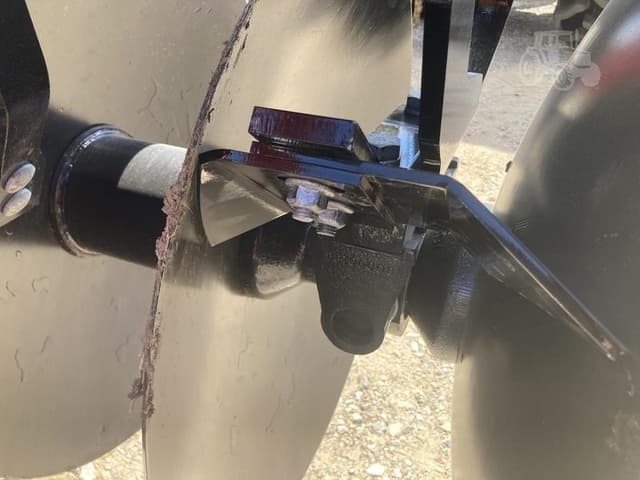 Image of Sunflower 1436-33 equipment image 3