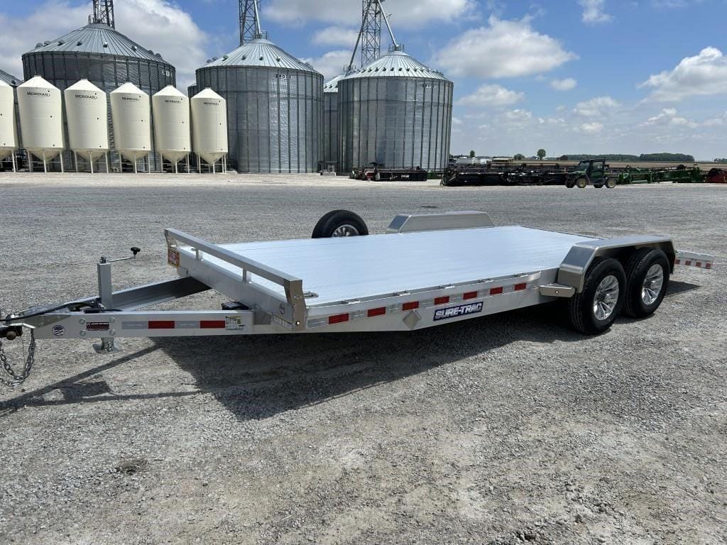 2025 Sure-Trac ST8220CHW-A-100 Equipment Image0