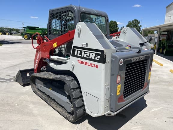 Image of Takeuchi TL12R2 equipment image 3