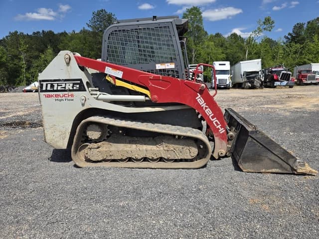 Image of Takeuchi TL12R2 equipment image 3