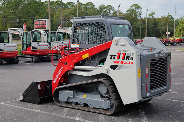 Image of Takeuchi TL11R3 equipment image 2