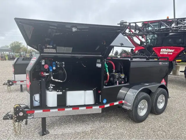 Image of Thunder Creek FST990 equipment image 2