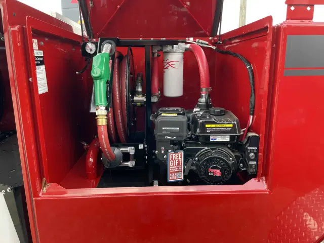 Image of Thunder Creek FST990 equipment image 2