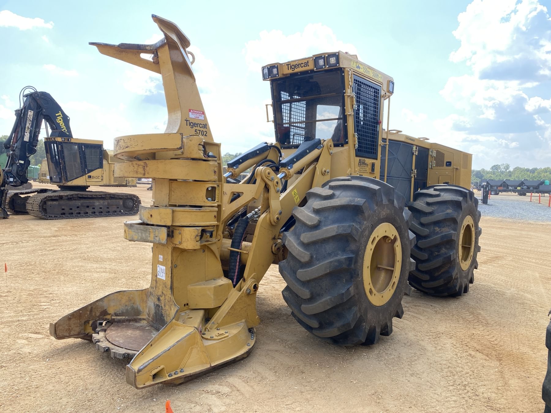 2025 Tigercat 724G Equipment Image0