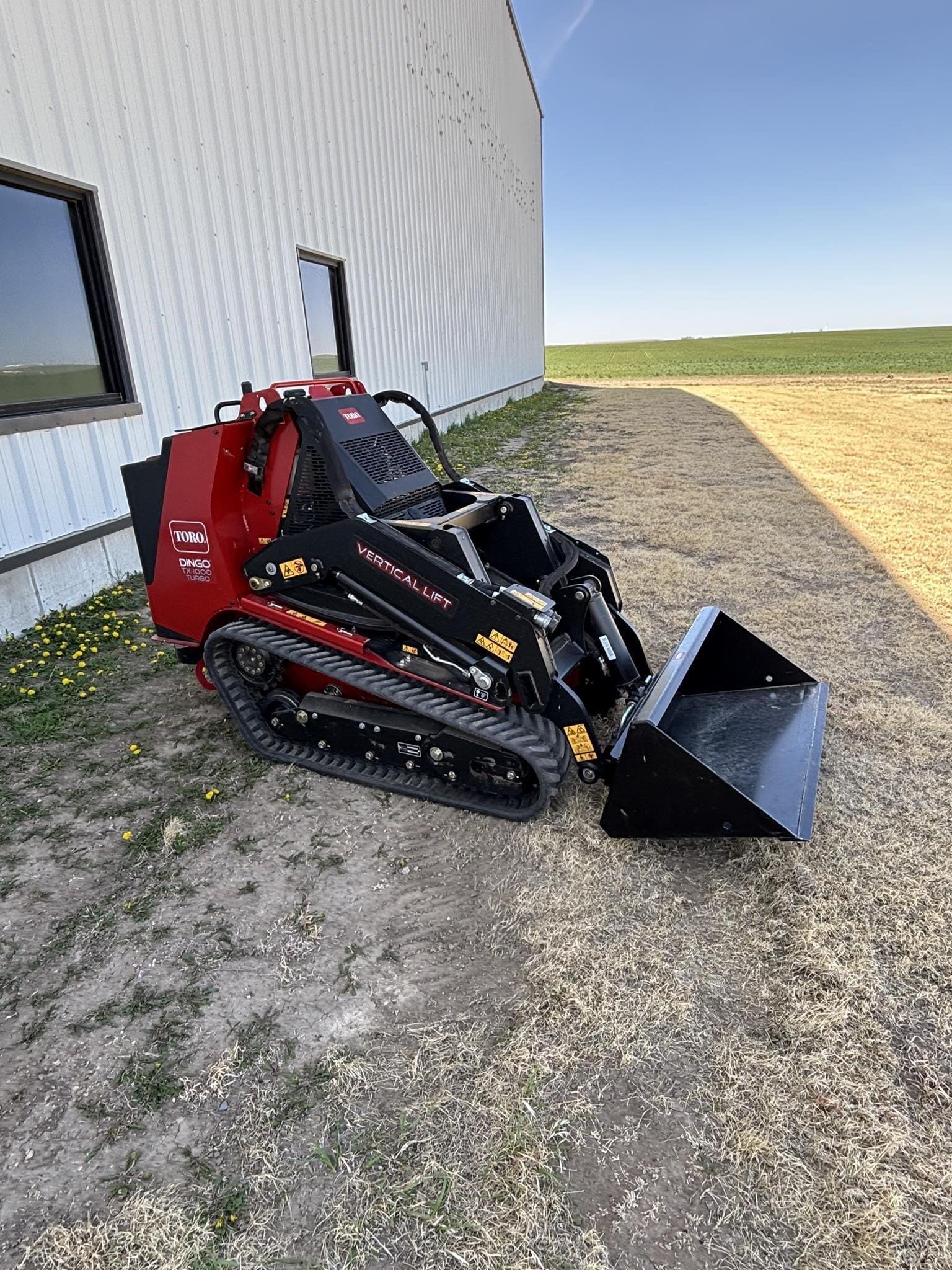 2025 Toro  Dingo TX-1000 Turbo Equipment Image0
