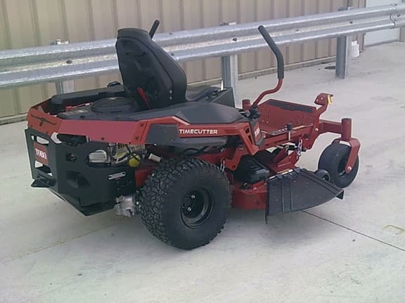 Image of Toro Timecutter Max equipment image 2