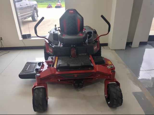 Image of Toro Titan equipment image 2